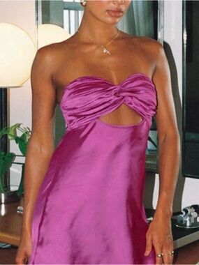 strapless open back dress Sheike-Jasmin Dress  High-End Hire